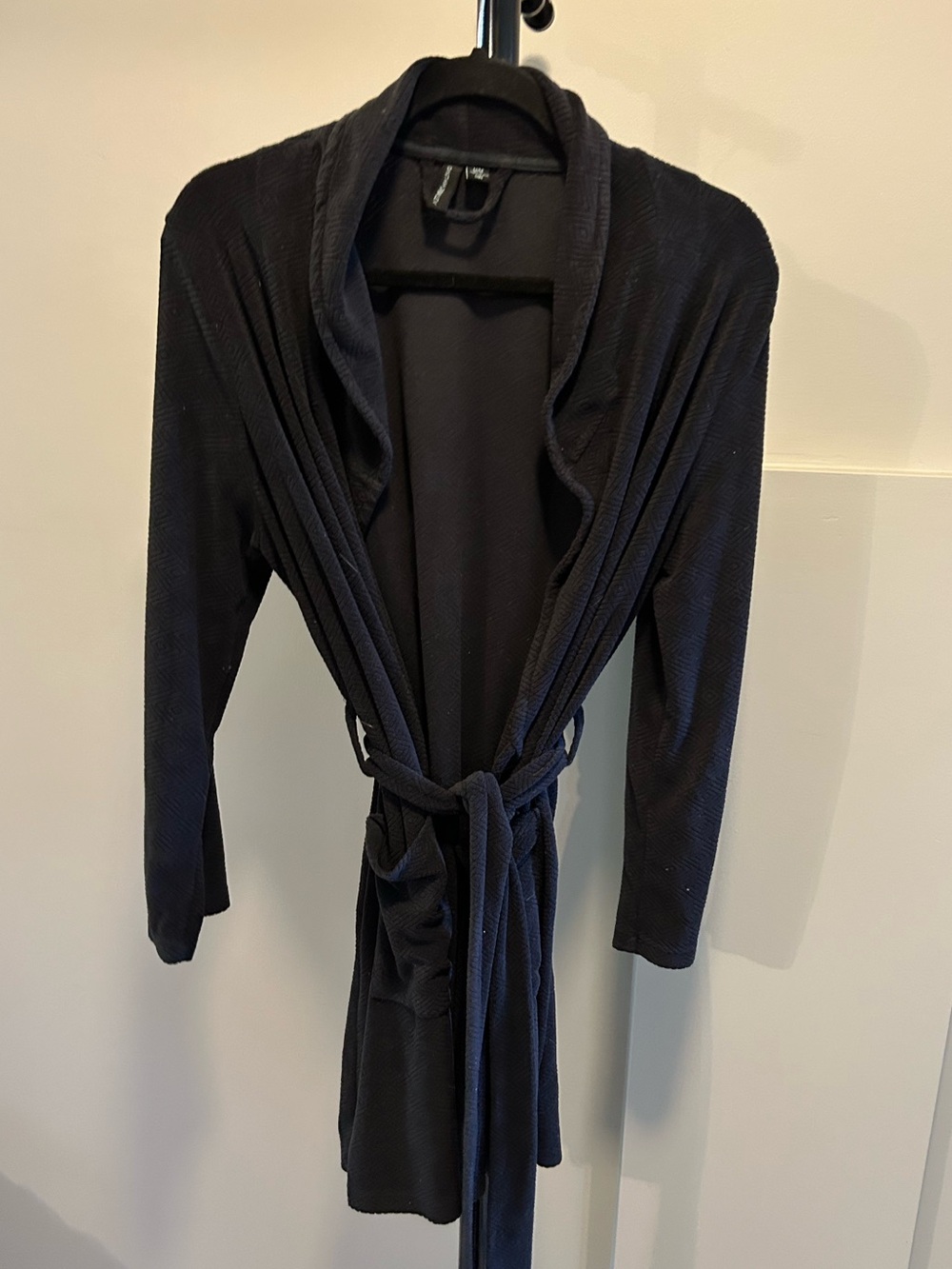 Cynthia Rowley Black Robe Size M
